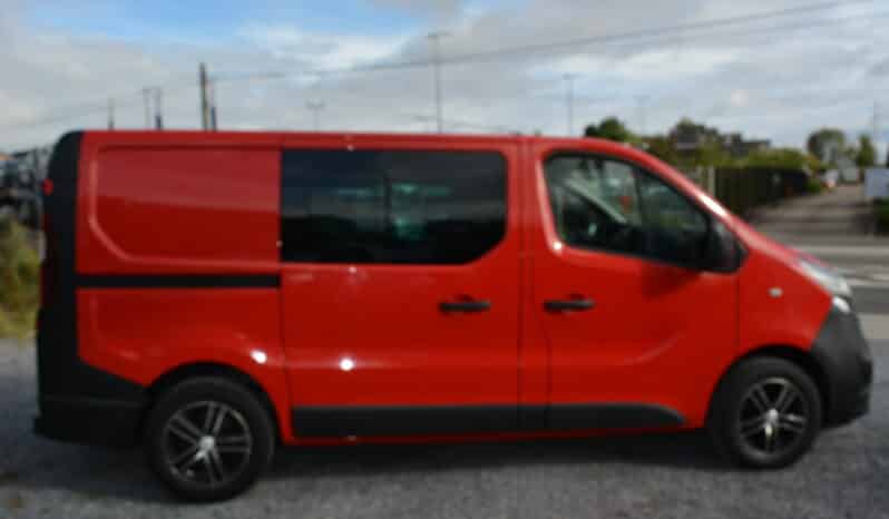 Opel Vivaro Double cabine 16 DCI 6 PLACES complet