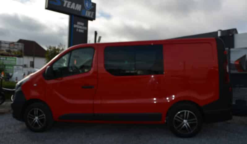 Opel Vivaro Double cabine 16 DCI 6 PLACES complet