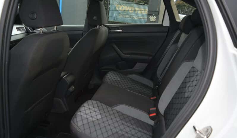 Volkswagen Taigo 1.0 TSI R-Line OPF DSG complet