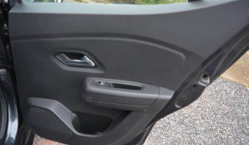 Dacia Sandero Stepway 1.0 TCe Plus complet
