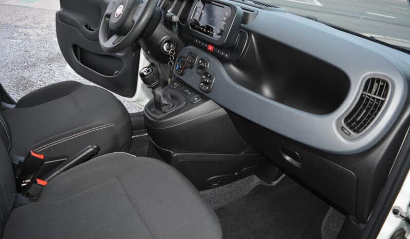 Fiat Panda 1.0i Hybrid  Sport 5 places complet