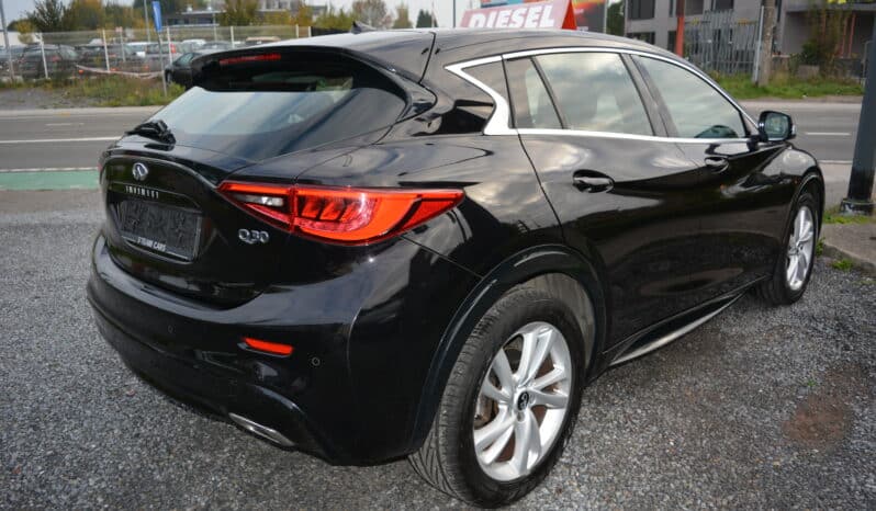 INFINITI Q30  15 TDCI  FULL OPTION complet