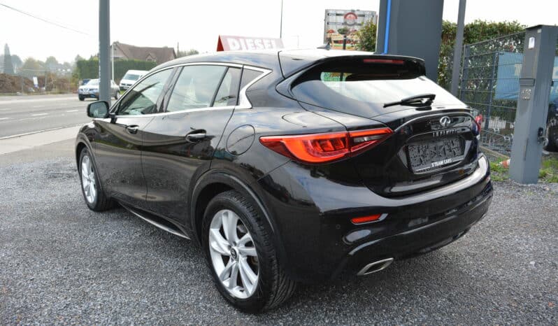 INFINITI Q30  15 TDCI  FULL OPTION complet